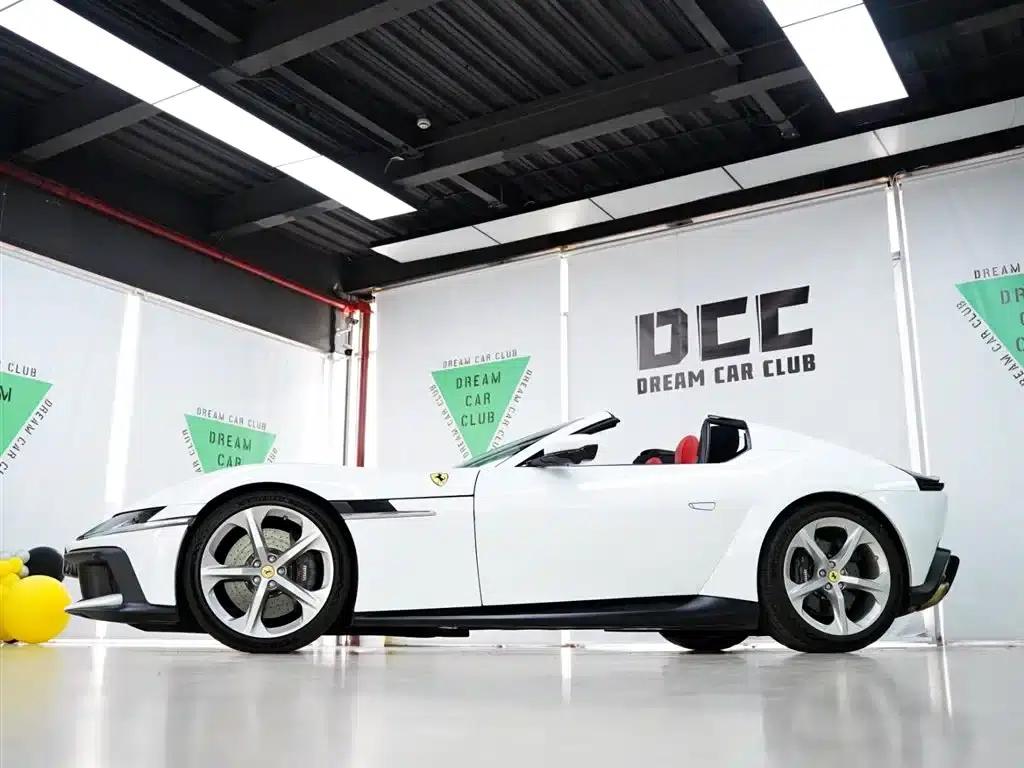 Ferrari 12 Cilindri 2024 6.5L Spider — миниатюра 23