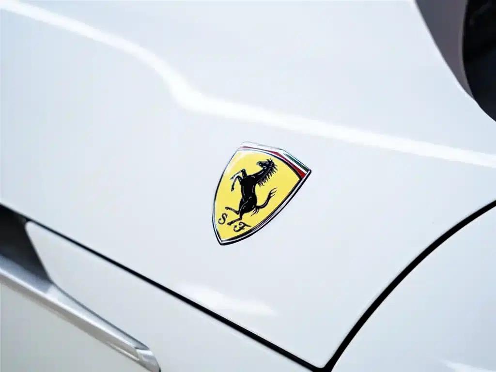 Ferrari 12 Cilindri 2024 6.5L Spider — миниатюра 26