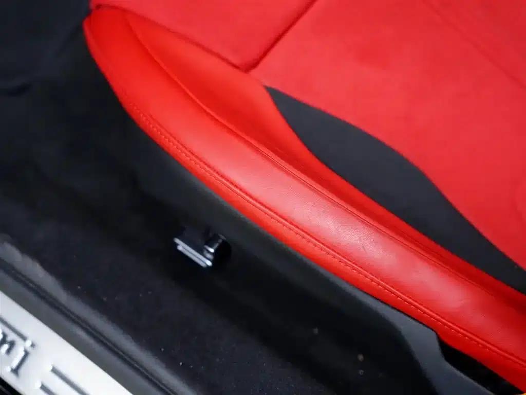 Ferrari 12 Cilindri 2024 6.5L Spider — миниатюра 34