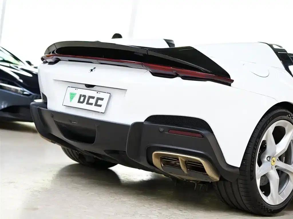 Ferrari 12 Cilindri 2024 6.5L Spider — миниатюра 5