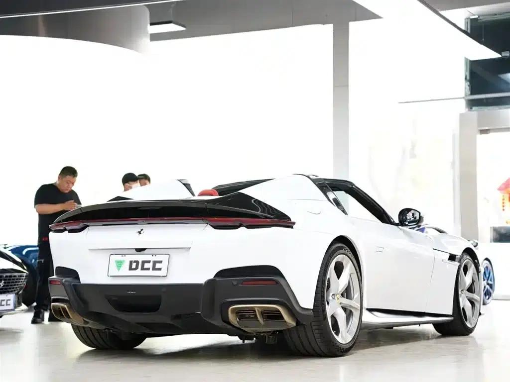 Ferrari 12 Cilindri 2024 6.5L Spider — миниатюра 6