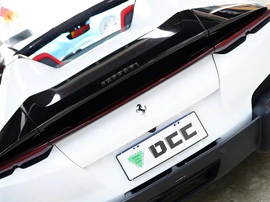 Ferrari 12 Cilindri 2024 6.5L Spider — миниатюра 8