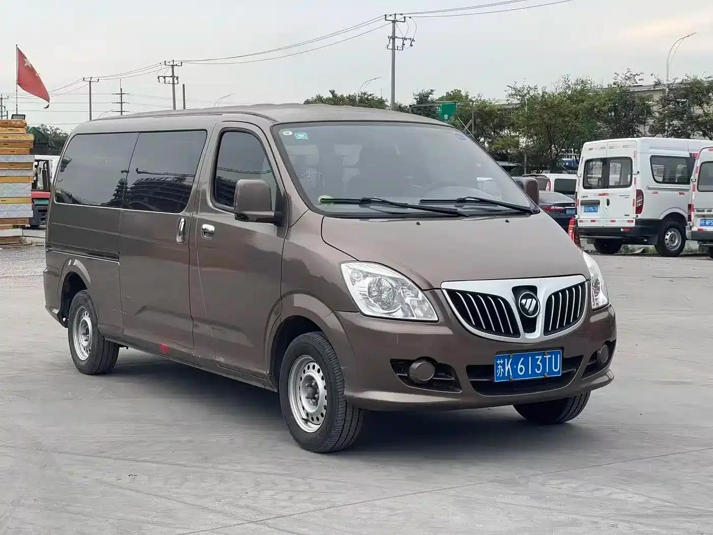 Fengjing G5 2020 Model 2.0L Long Wheelbase Flat Roof 6-Seater Multipurpose Passenger Vehicle 1TZS — миниатюра 3