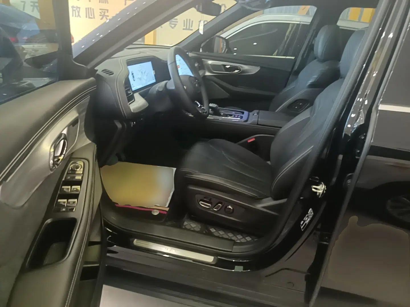 GAC Trumpchi ES9 2024 PHEV with 143 km Max — миниатюра 18