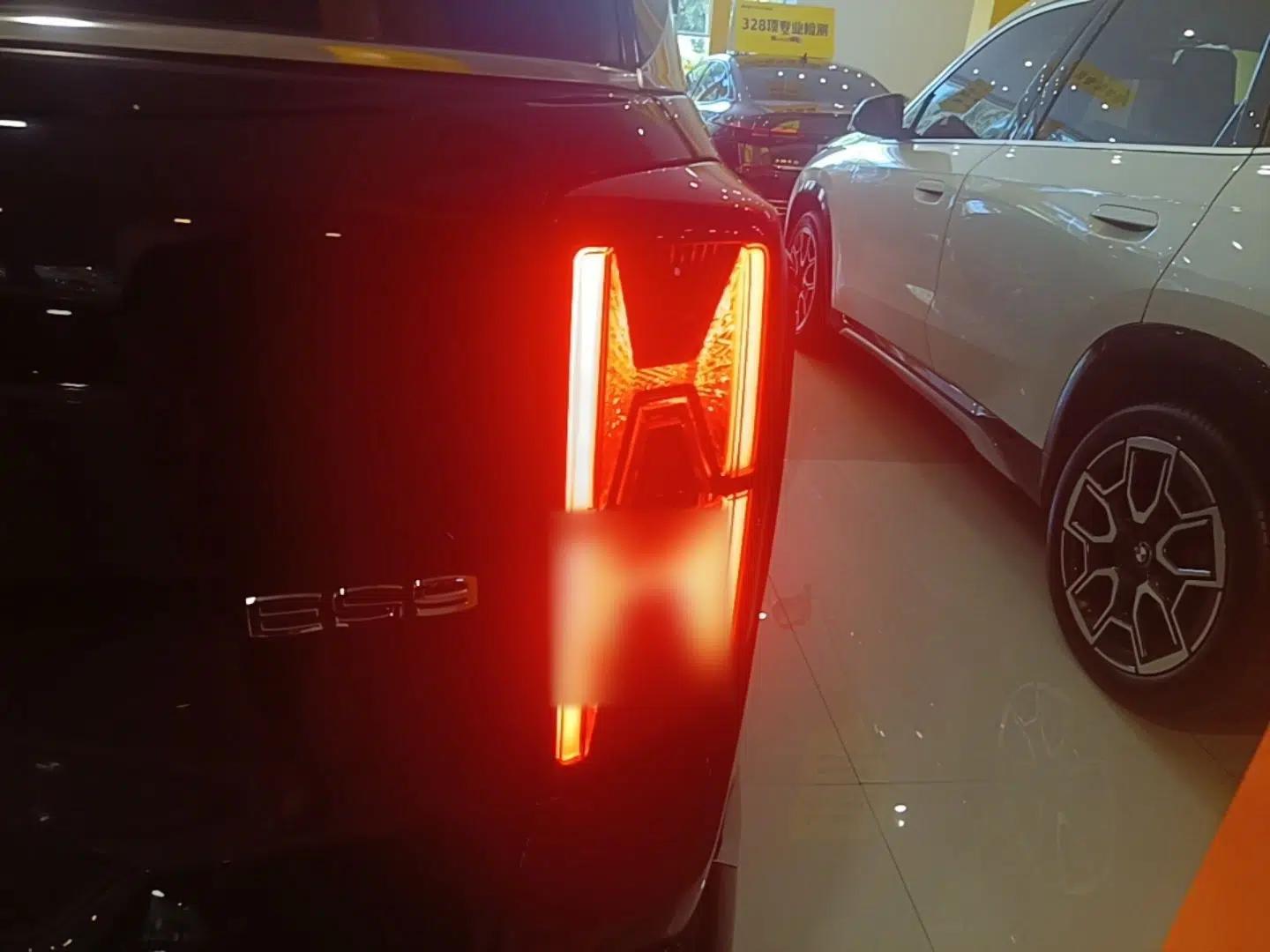 GAC Trumpchi ES9 2024 PHEV with 143 km Max — миниатюра 9