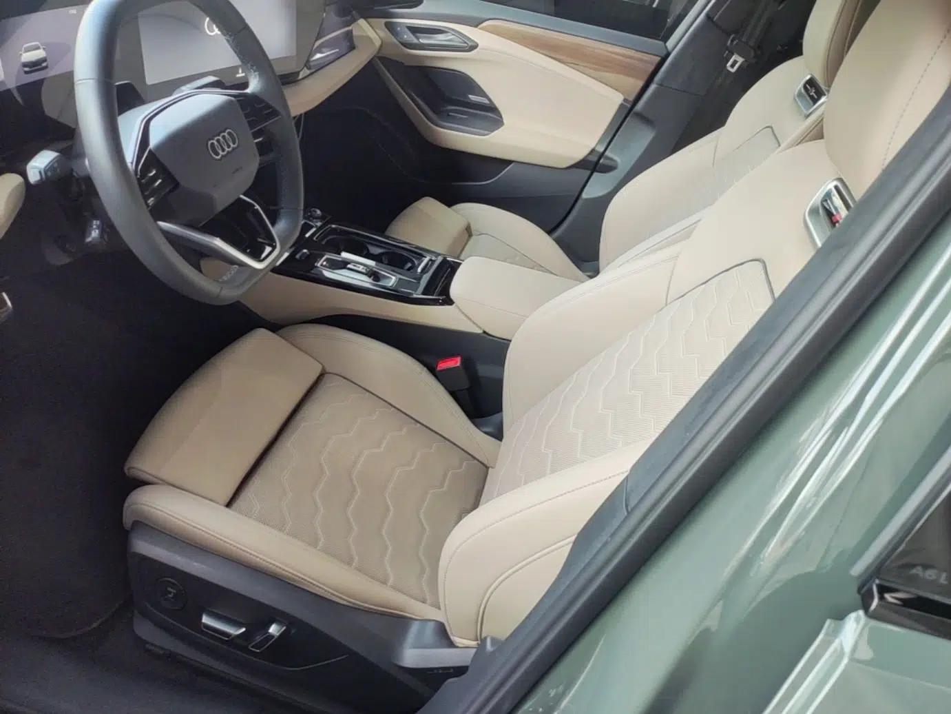 Audi A6L e-tron 2026 Model First Launch Qiankun Smart Driving Edition — миниатюра 17