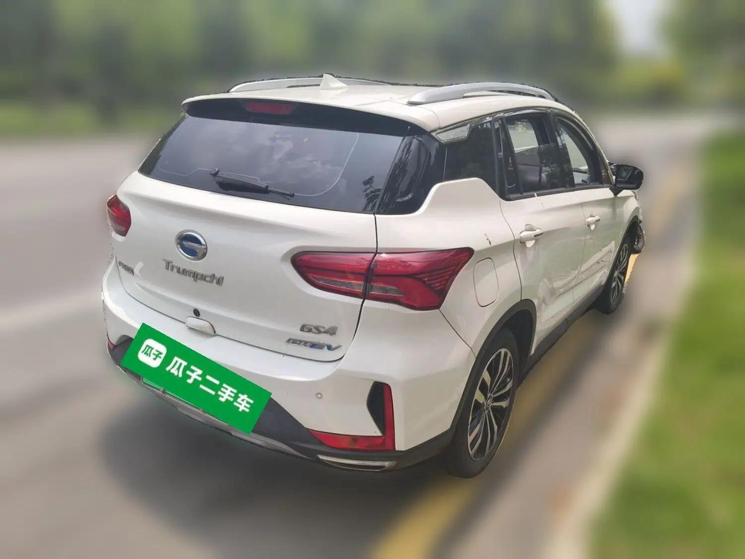 GAC Trumpchi GS4 New Energy 2019 1.5L PHEV Smart Enjoyment Version — миниатюра 6