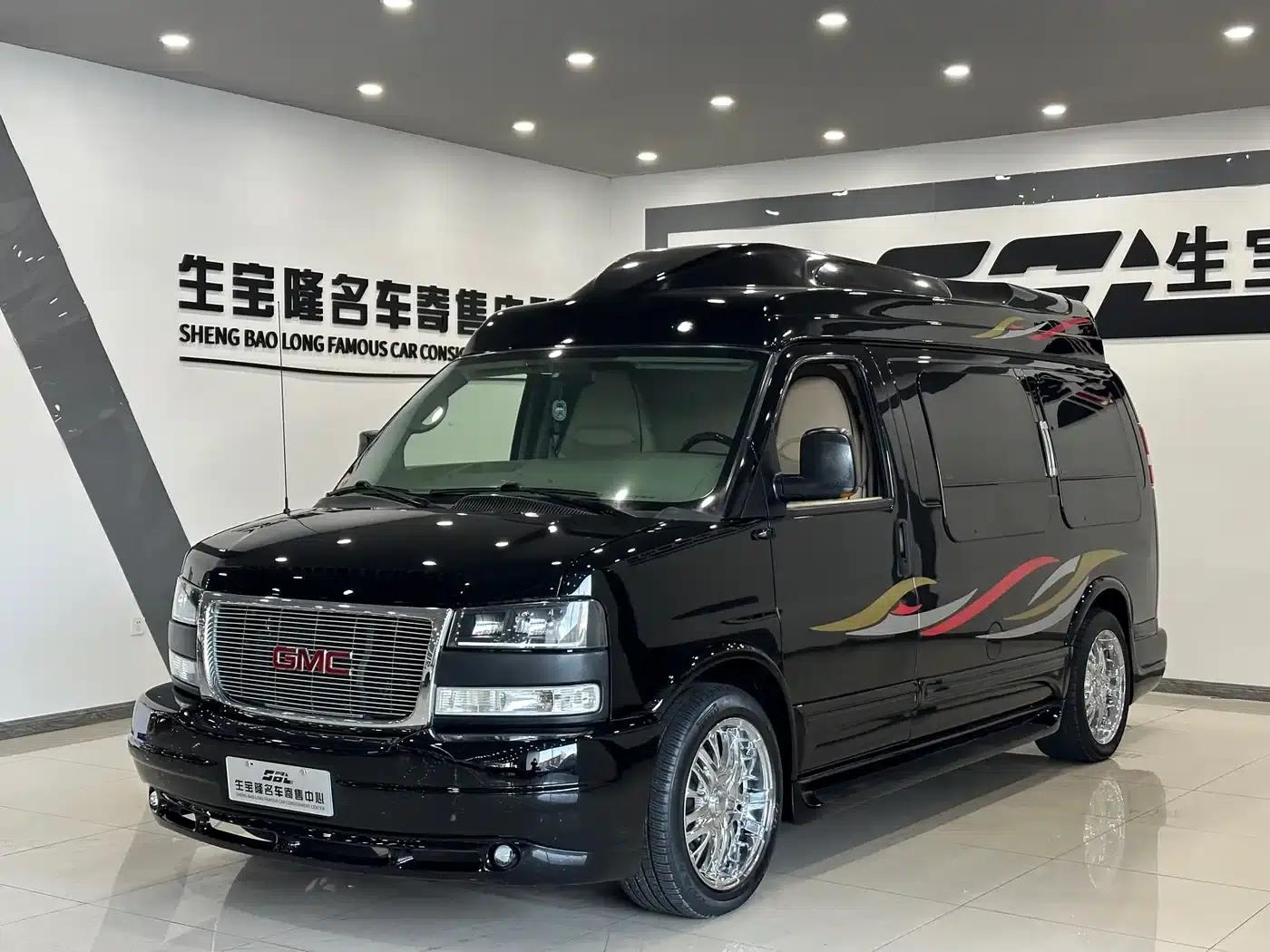 2013 SAVANA 5.3L Leader Supreme Edition — миниатюра 1