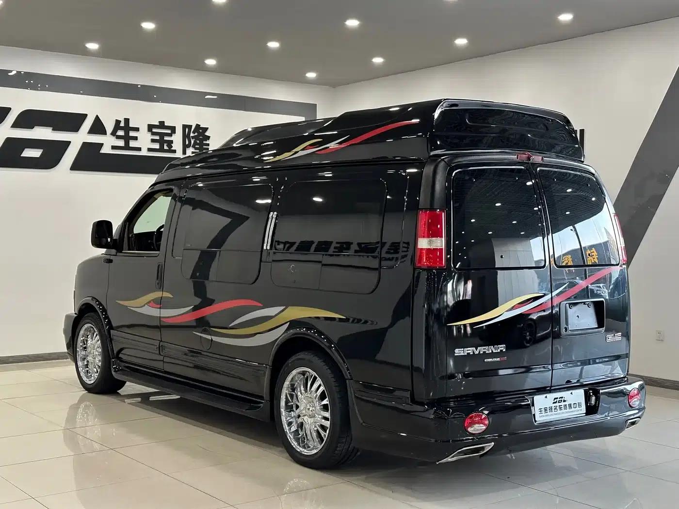 2013 SAVANA 5.3L Leader Supreme Edition — миниатюра 6
