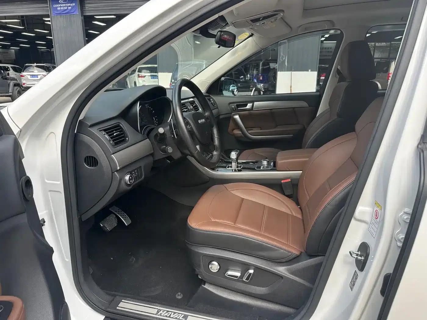 Haval H8 2017 2.0T Gasoline 4WD Smart Edition — миниатюра 11