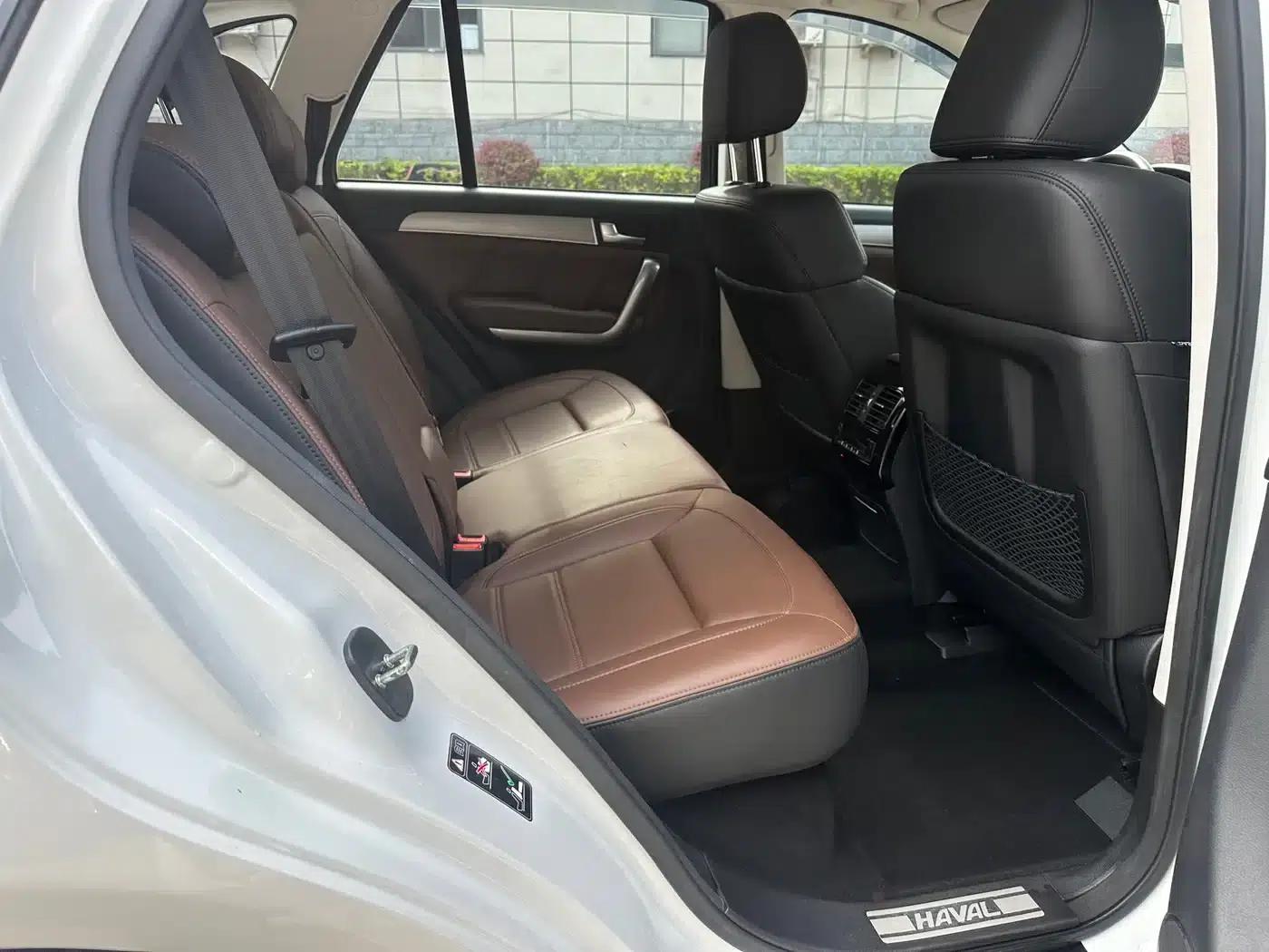 Haval H8 2017 2.0T Gasoline 4WD Smart Edition — миниатюра 14