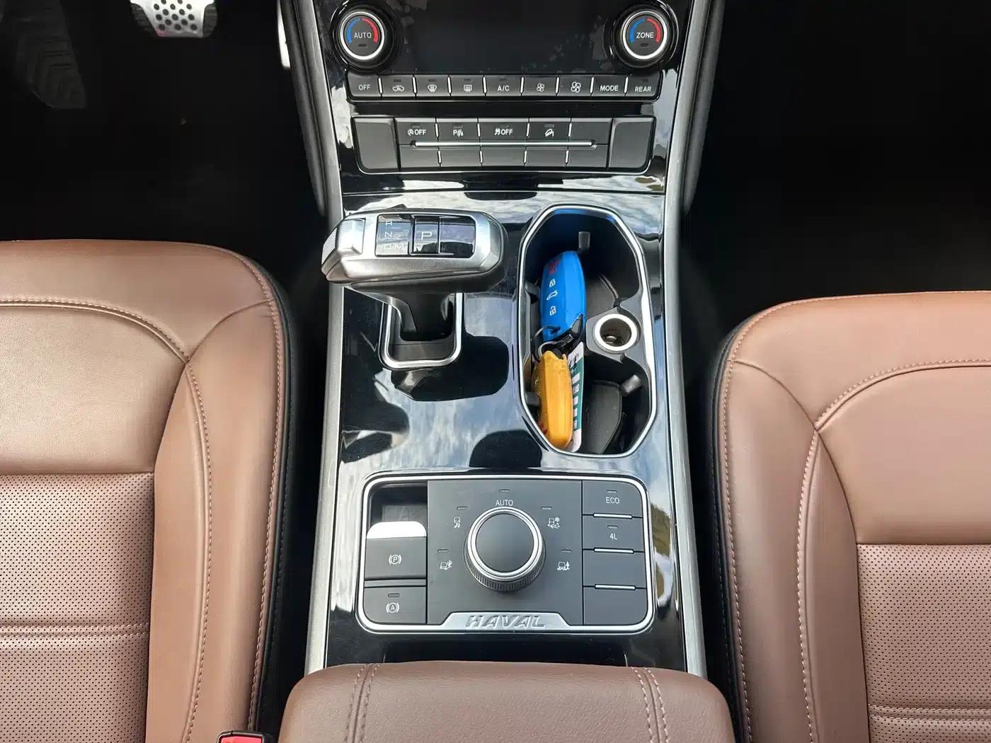 Haval H8 2017 2.0T Gasoline 4WD Smart Edition — миниатюра 8