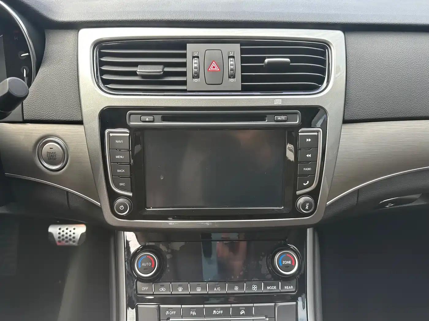 Haval H8 2017 2.0T Gasoline 4WD Smart Edition — миниатюра 9