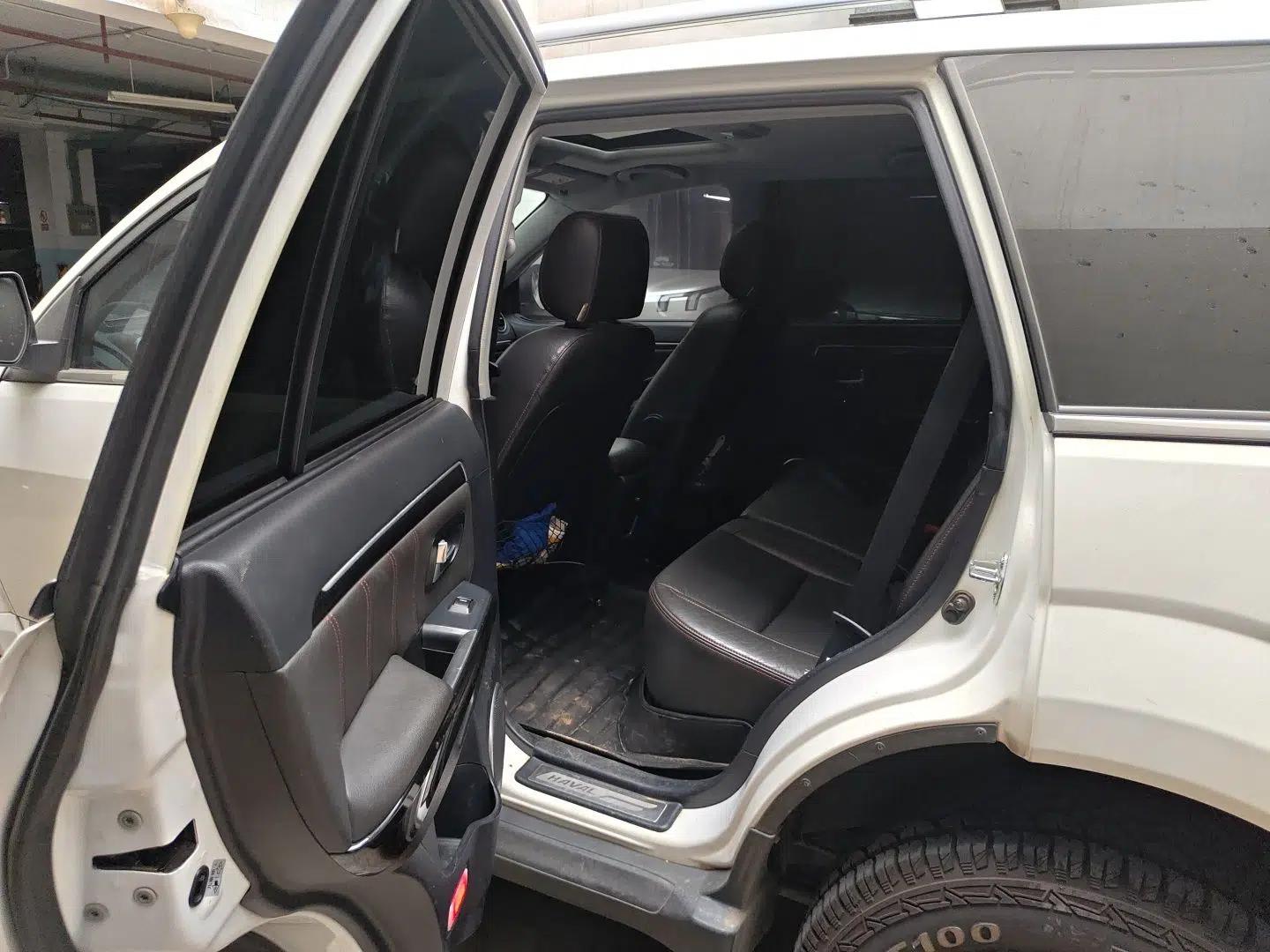 Haval H5 Classic 2015 2.0T Manual 4x4 Prestige Version — миниатюра 20