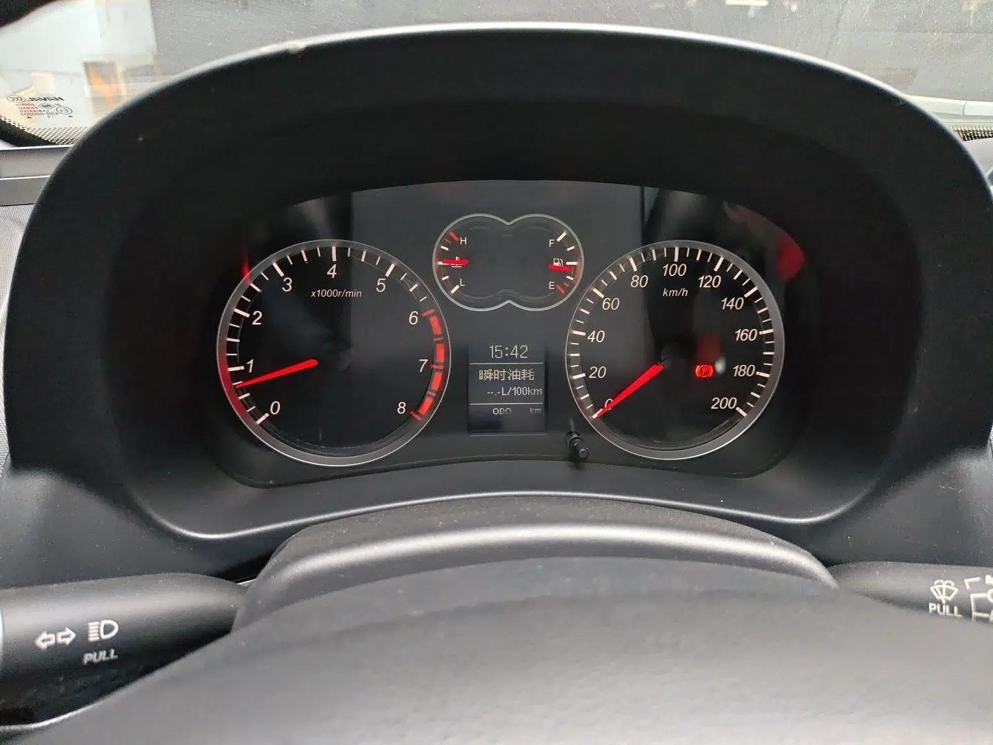 Haval H5 Classic 2015 2.0T Manual 4x4 Prestige Version — миниатюра 10