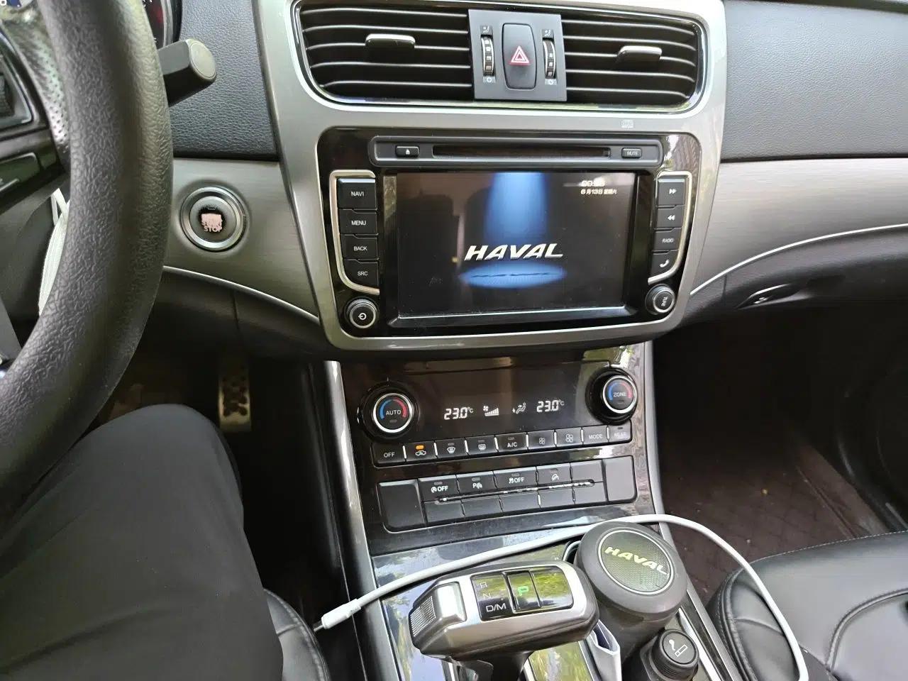 Haval H8 2017 2.0T Gasoline Two-Wheel Drive Enjoyment Version — миниатюра 13