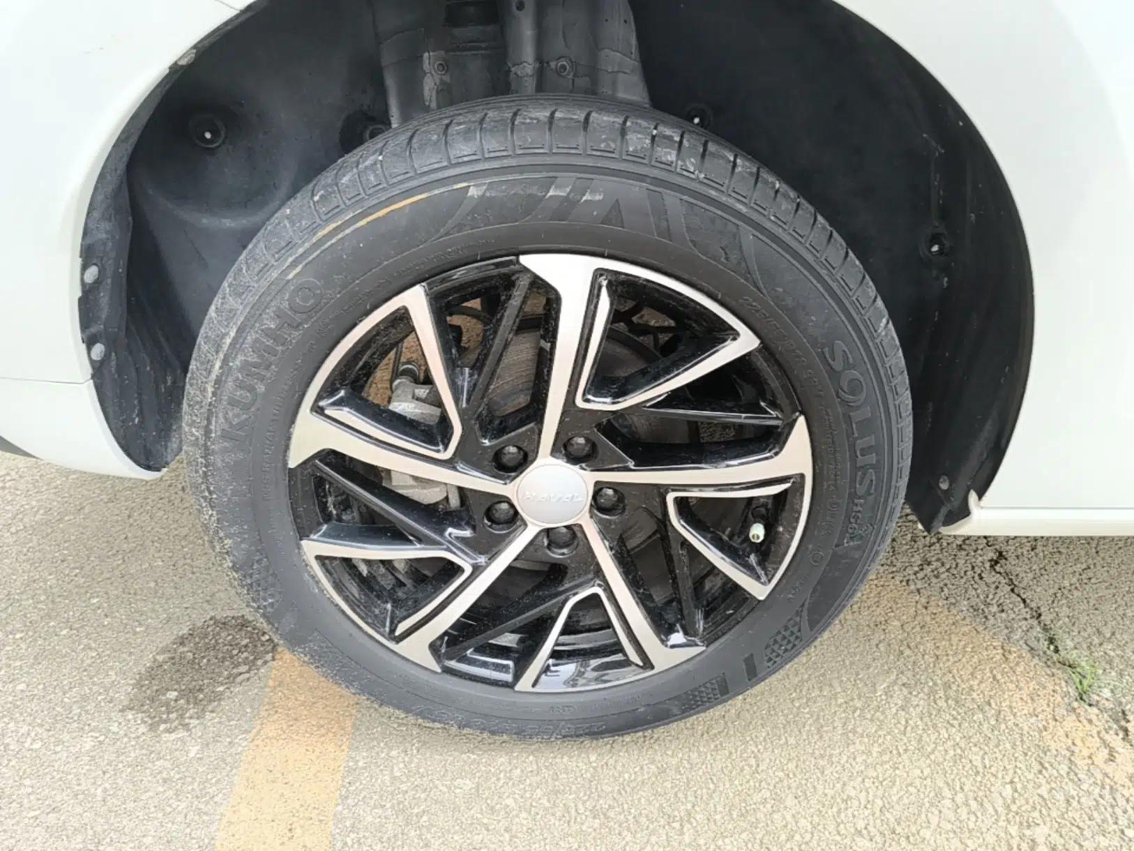 Haval JOLION 2021 1.5T Automatic Grand Three-Volume Version — миниатюра 11