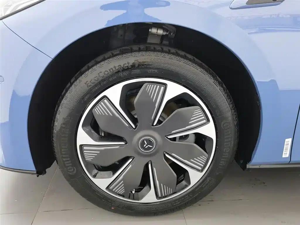 Hongqi Tiangong 05 2025 750 Smart Selection Edition — миниатюра 17