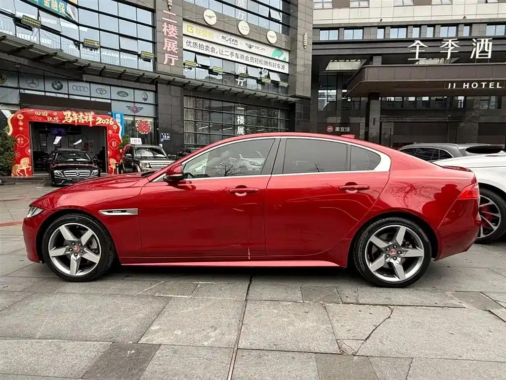 Jaguar XE 2017 2.0T 200PS R-Sport — миниатюра 3