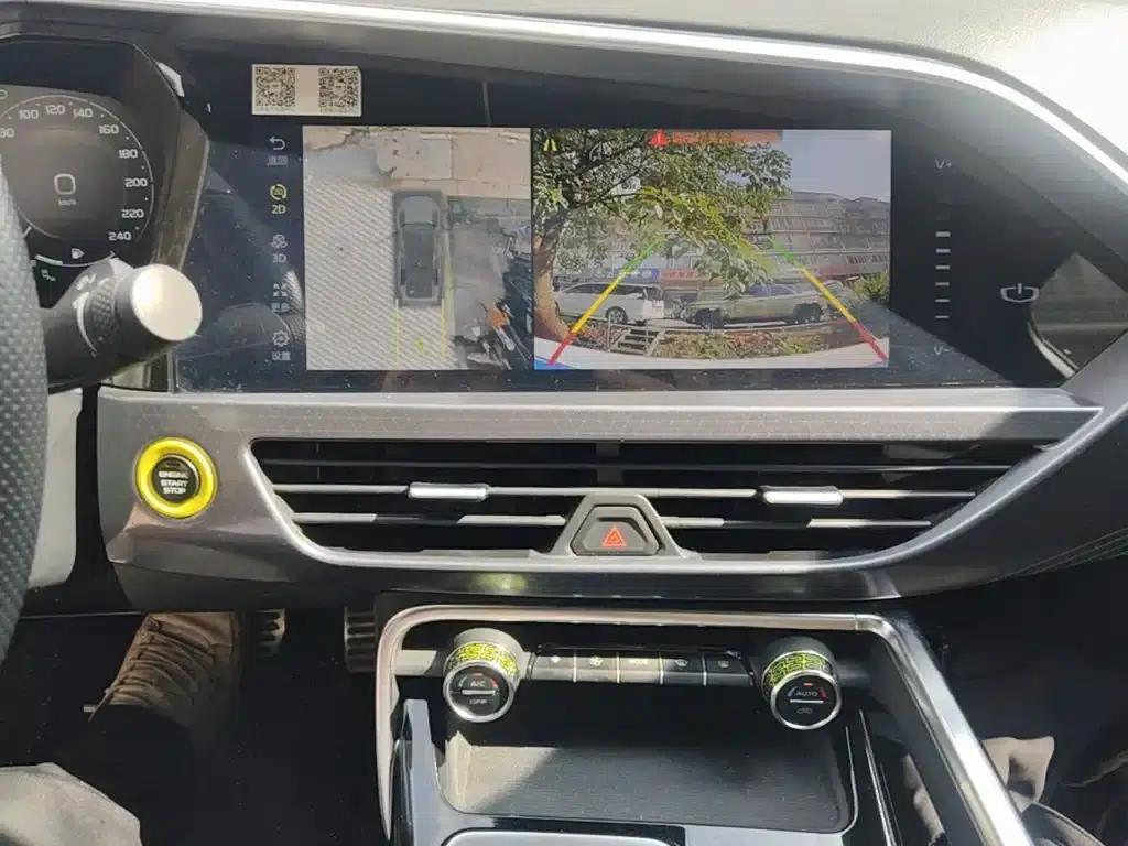 Geely Xingyue S 2021 2.0TD Automatic AWD Phantom Edition — миниатюра 13