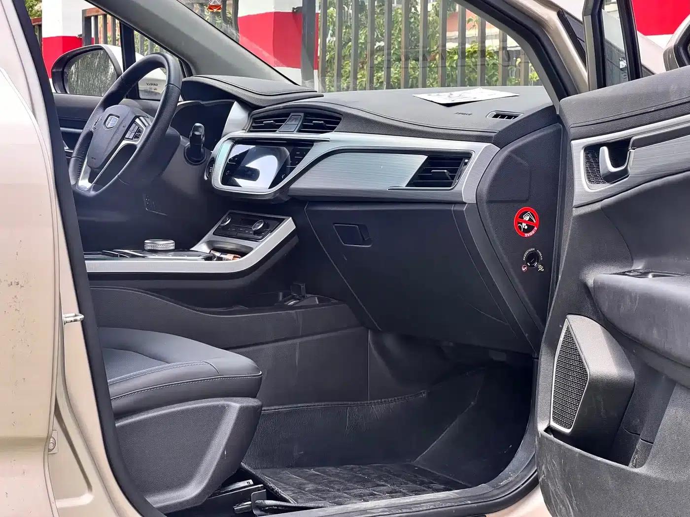 Geely GSe 2018 Premium Edition — миниатюра 8