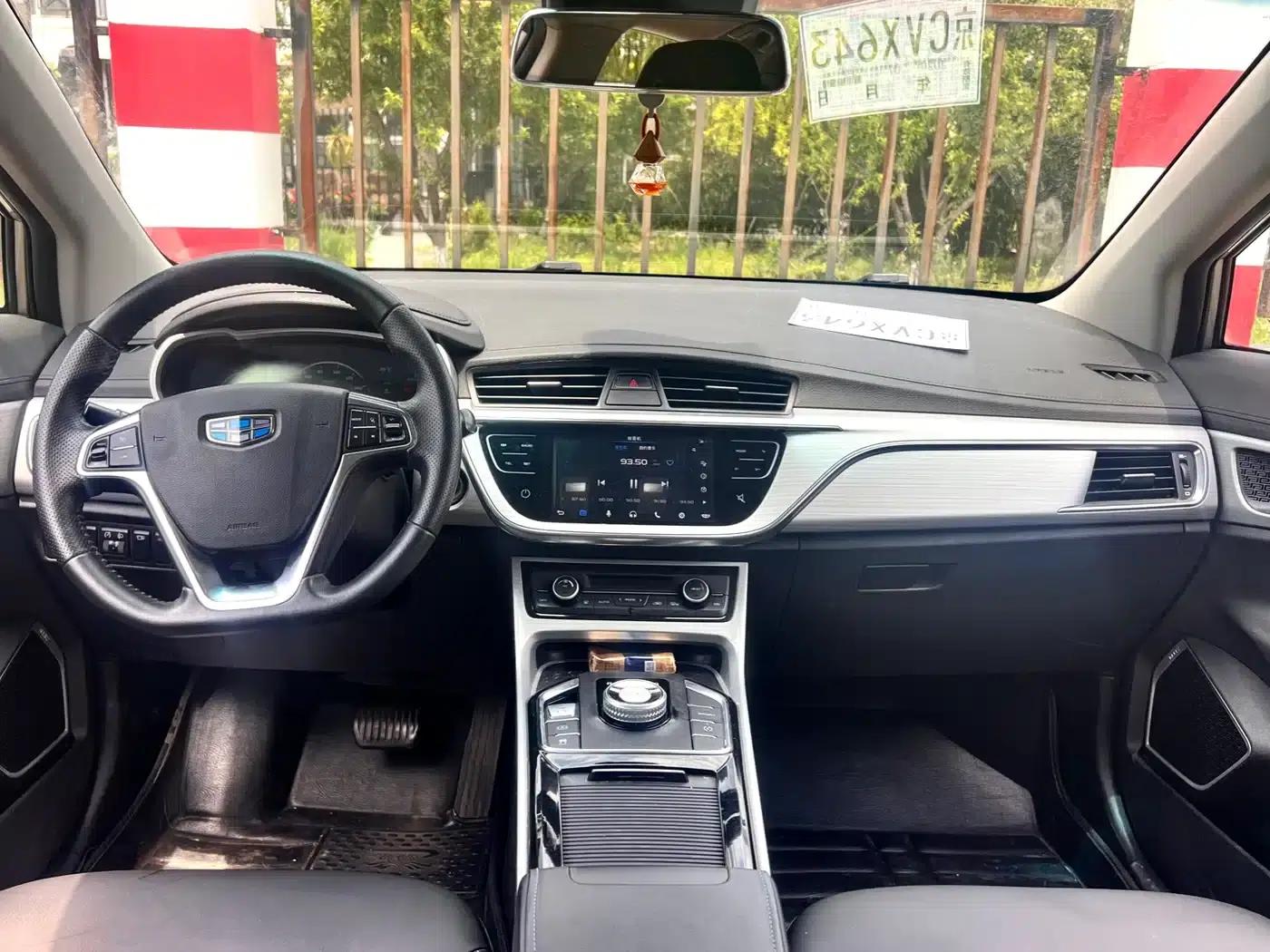 Geely GSe 2018 Premium Edition — миниатюра 10