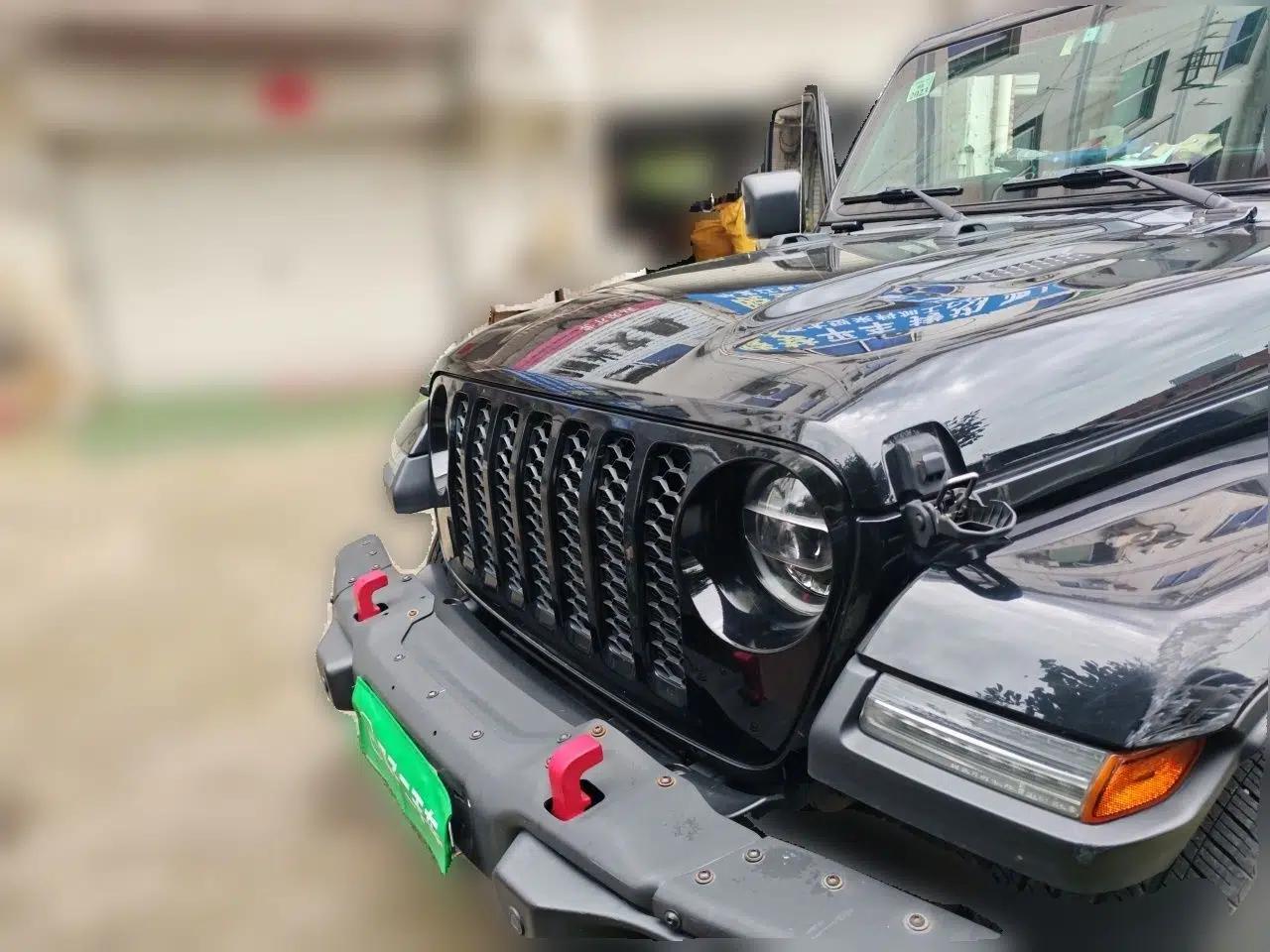 Jeep Wrangler New Energy 2021 Four-Door 2.0T 4xe Sahara First Edition — миниатюра 1
