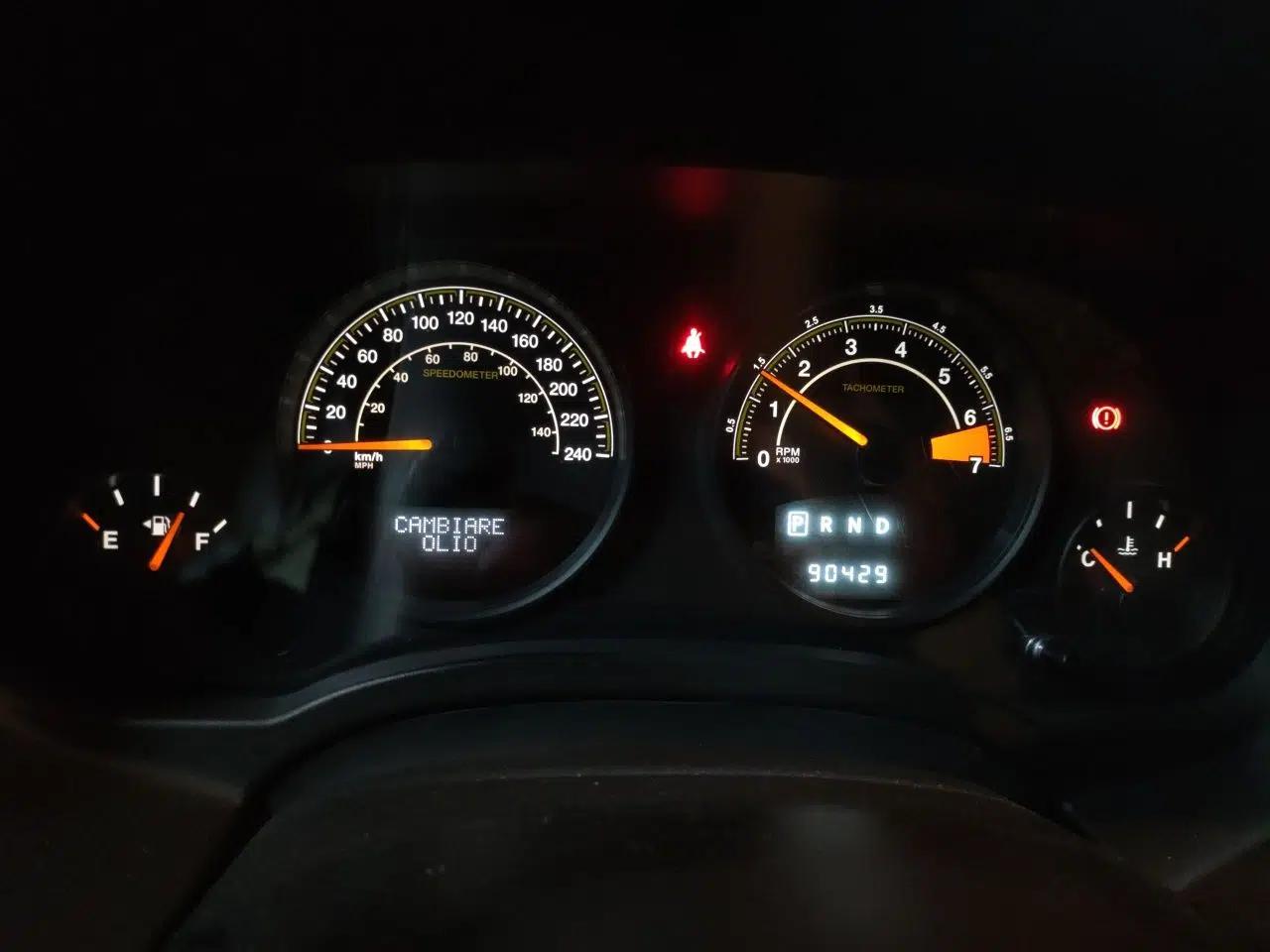 Jeep Patriot 2014 2.0L Sport Enhanced Edition — миниатюра 15