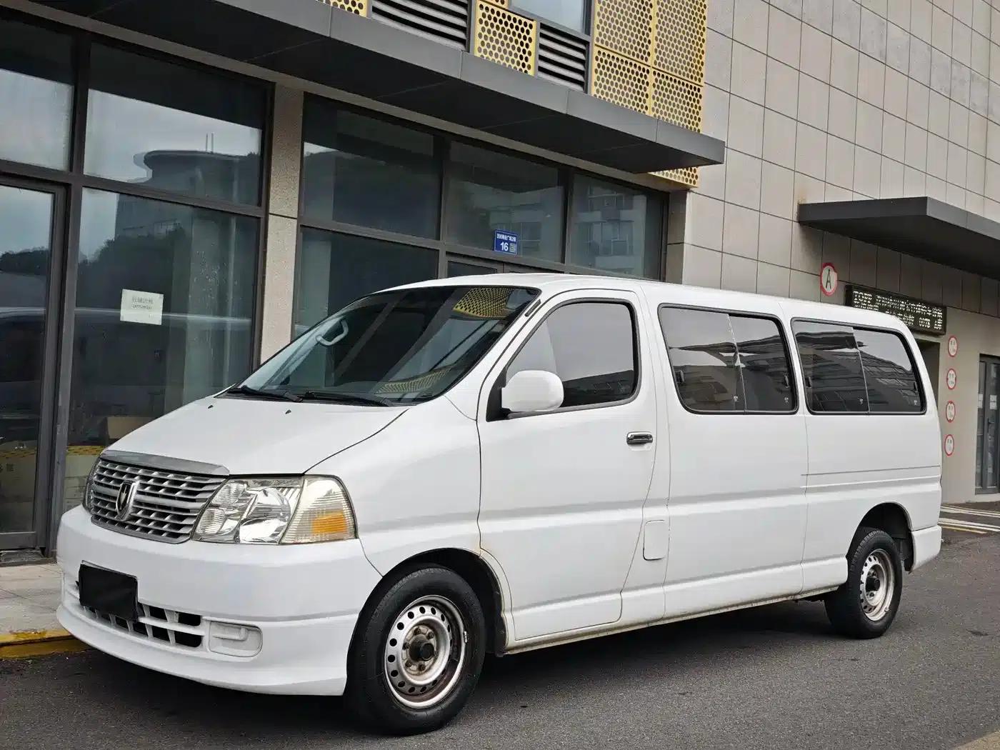 Grace 2020 2.0L Express Upgrade Edition National VI Comfort 7-Seater 1TZS — миниатюра 1