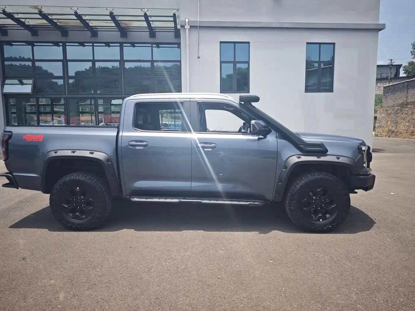 Dadao 2024 Daring Explorer 2.3T Diesel Automatic 4WD Unlimited Edition — миниатюра 4