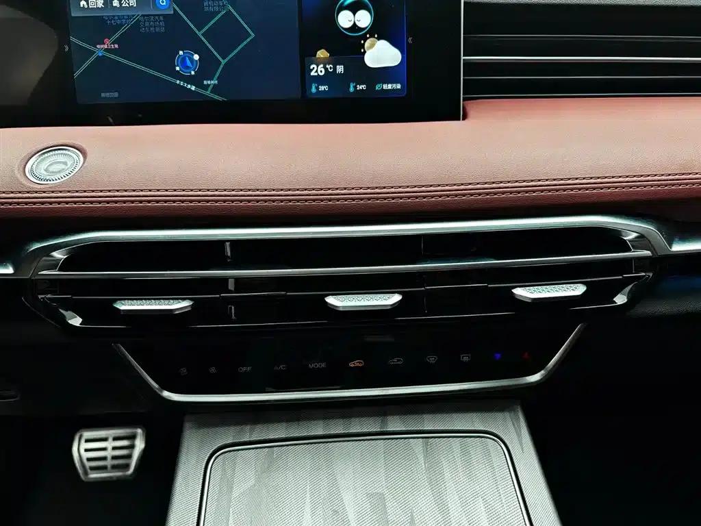Jetour X70 PRO 2023 1.5T DCT Comfort Edition 5-seater — миниатюра 15