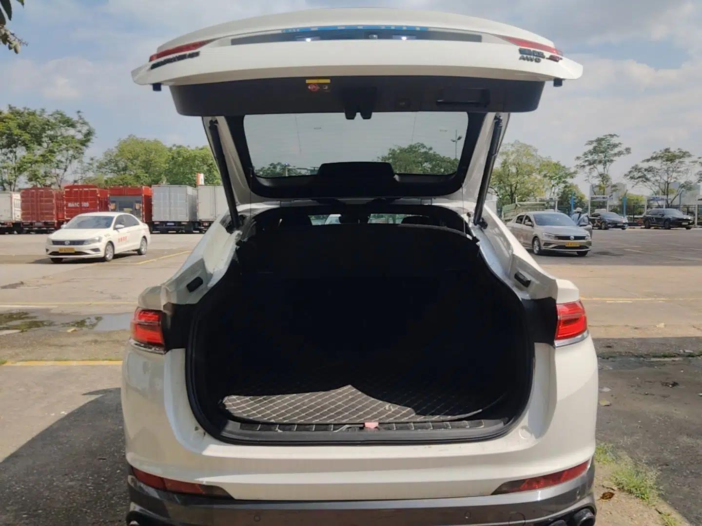 Geely Auto Monjaro S 2021 2.0TD Automatic All-Wheel-Drive Phantom Edition — миниатюра 22