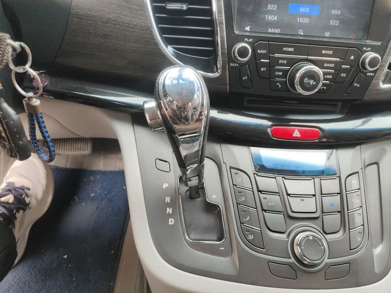 JAC Group Refine M5 2014 Colorway 2.0T Gasoline Automatic Business Edition — миниатюра 14