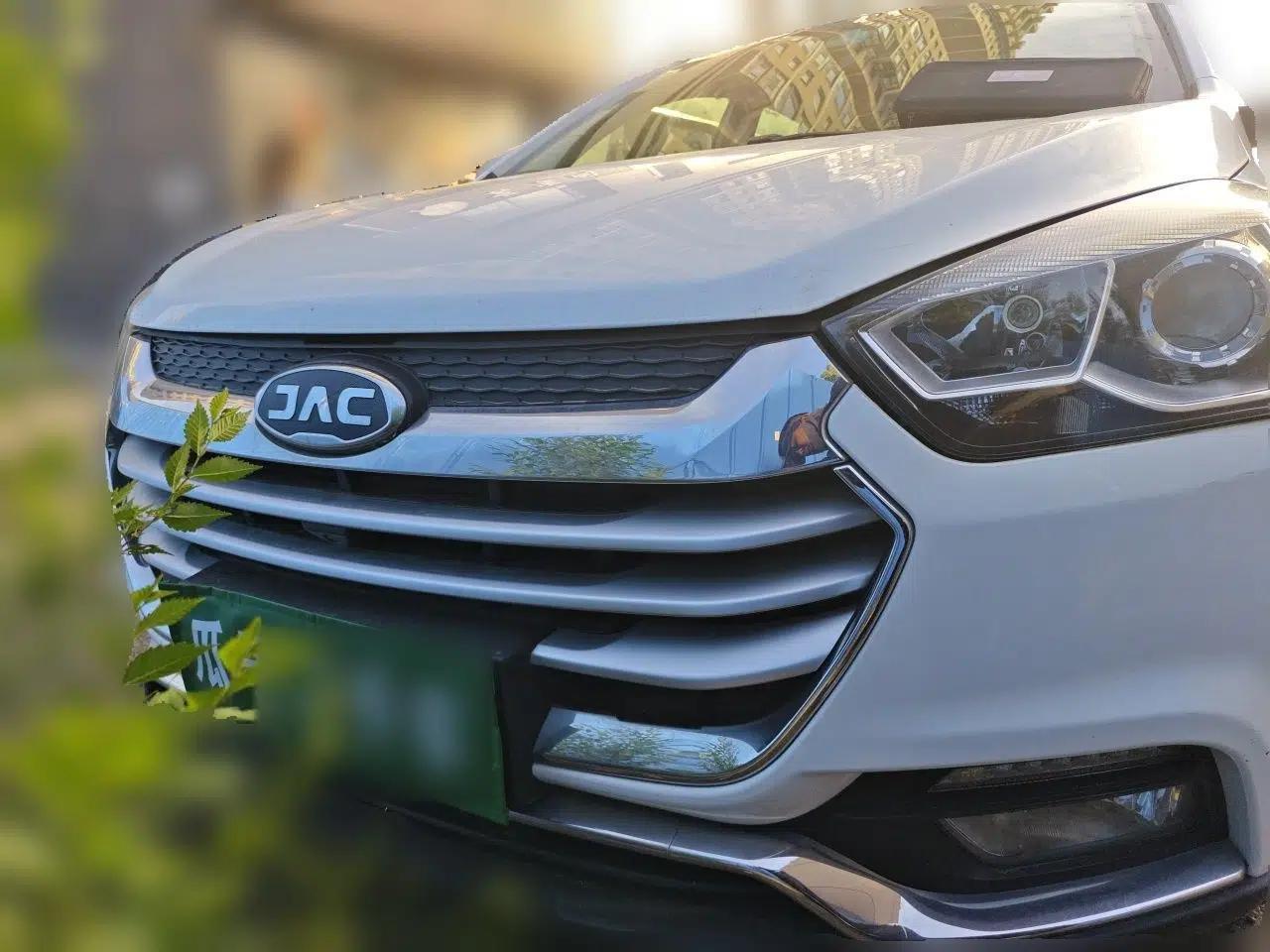 JAC Group Refine S2 2017 1.5L CVT Luxury Model — миниатюра 2