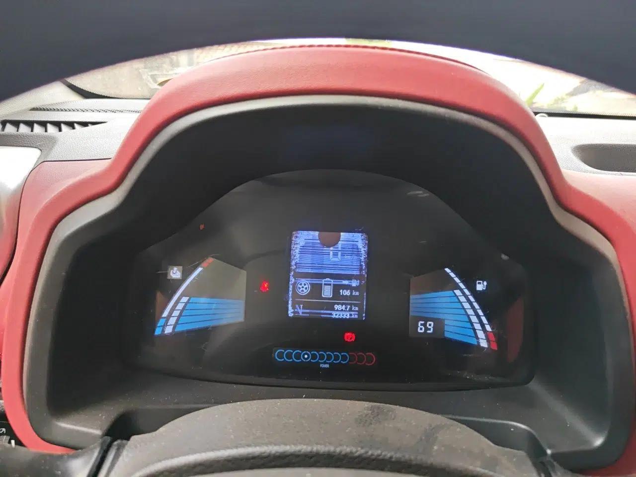 JAC Group iEV6E 2017 iEV6E Time Edition — миниатюра 11