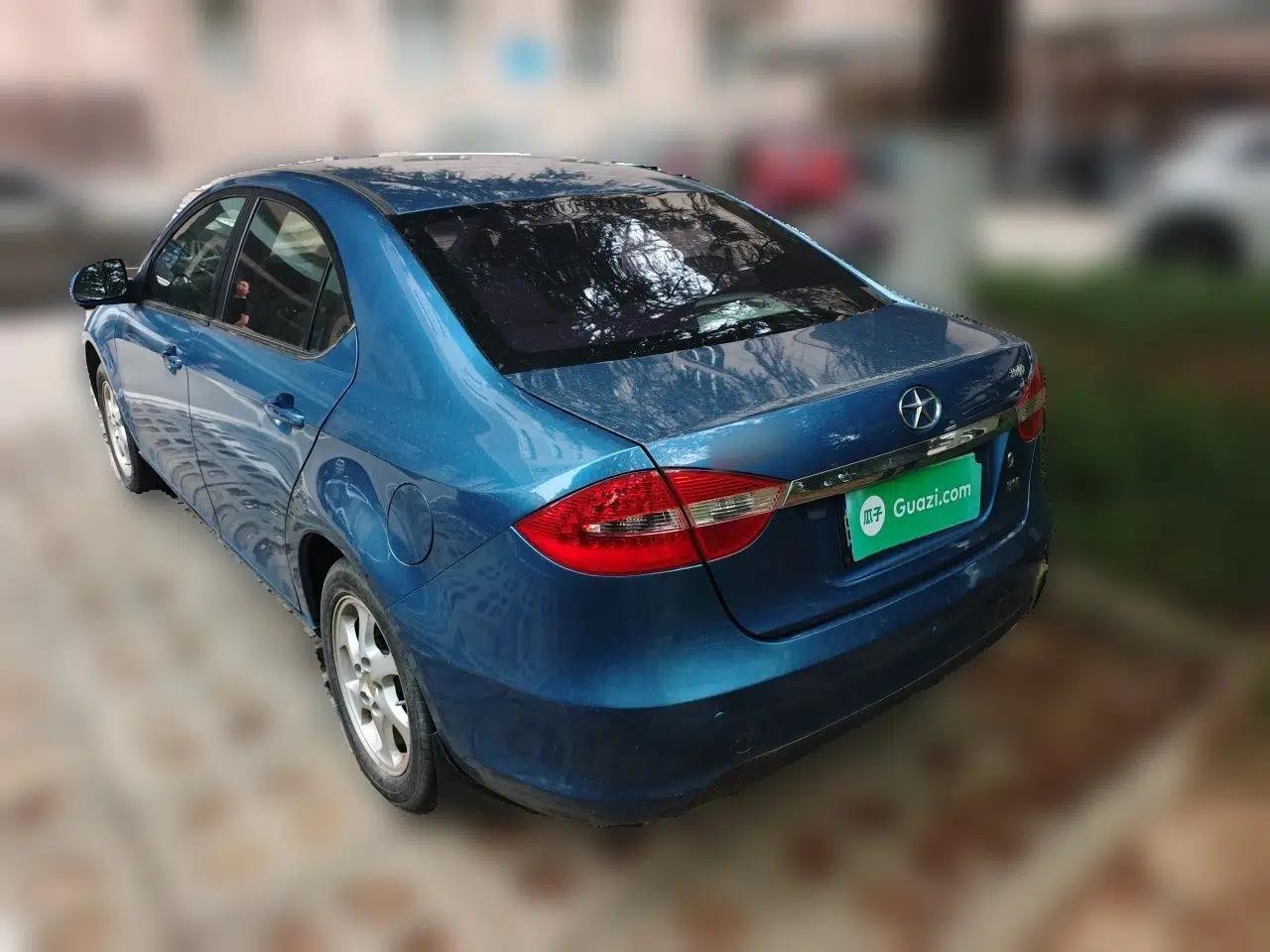 JAC Group Heyue 2012 1.5L Manual Luxury Version — миниатюра 4