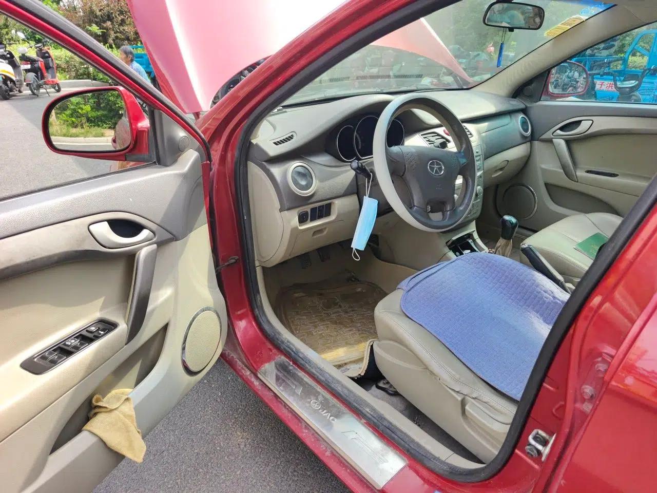 JAC Group Heyue 2012 1.5L Manual Luxury Version — миниатюра 16