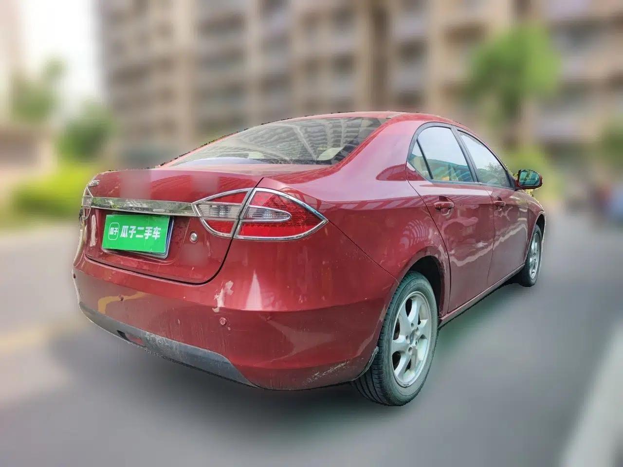 JAC Group Heyue 2012 1.5L Manual Luxury Version — миниатюра 6