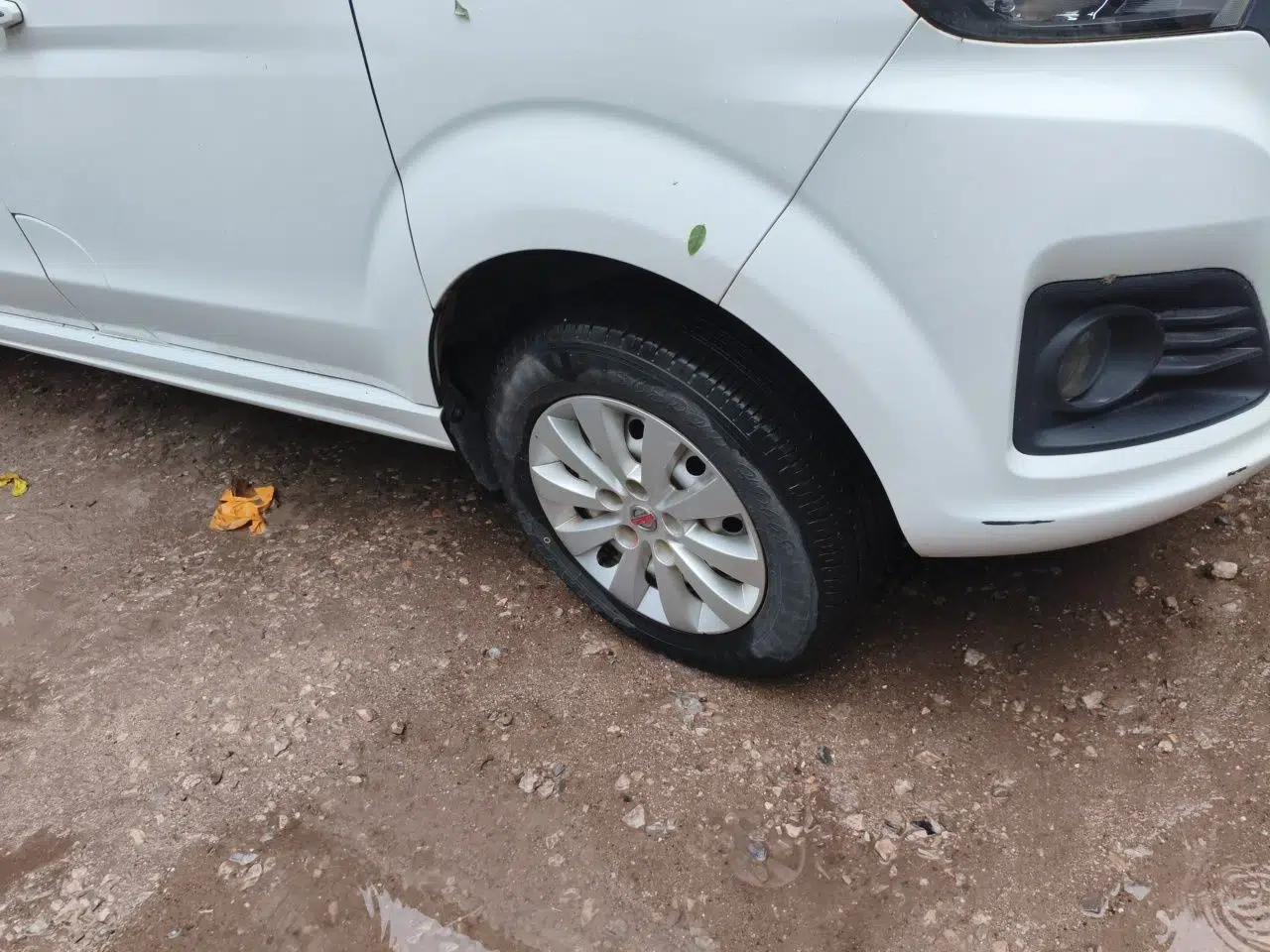 Jinbei Gold Hiace 2021 1.5L Passenger Vehicle Engineering Lion 5-Seater — миниатюра 8