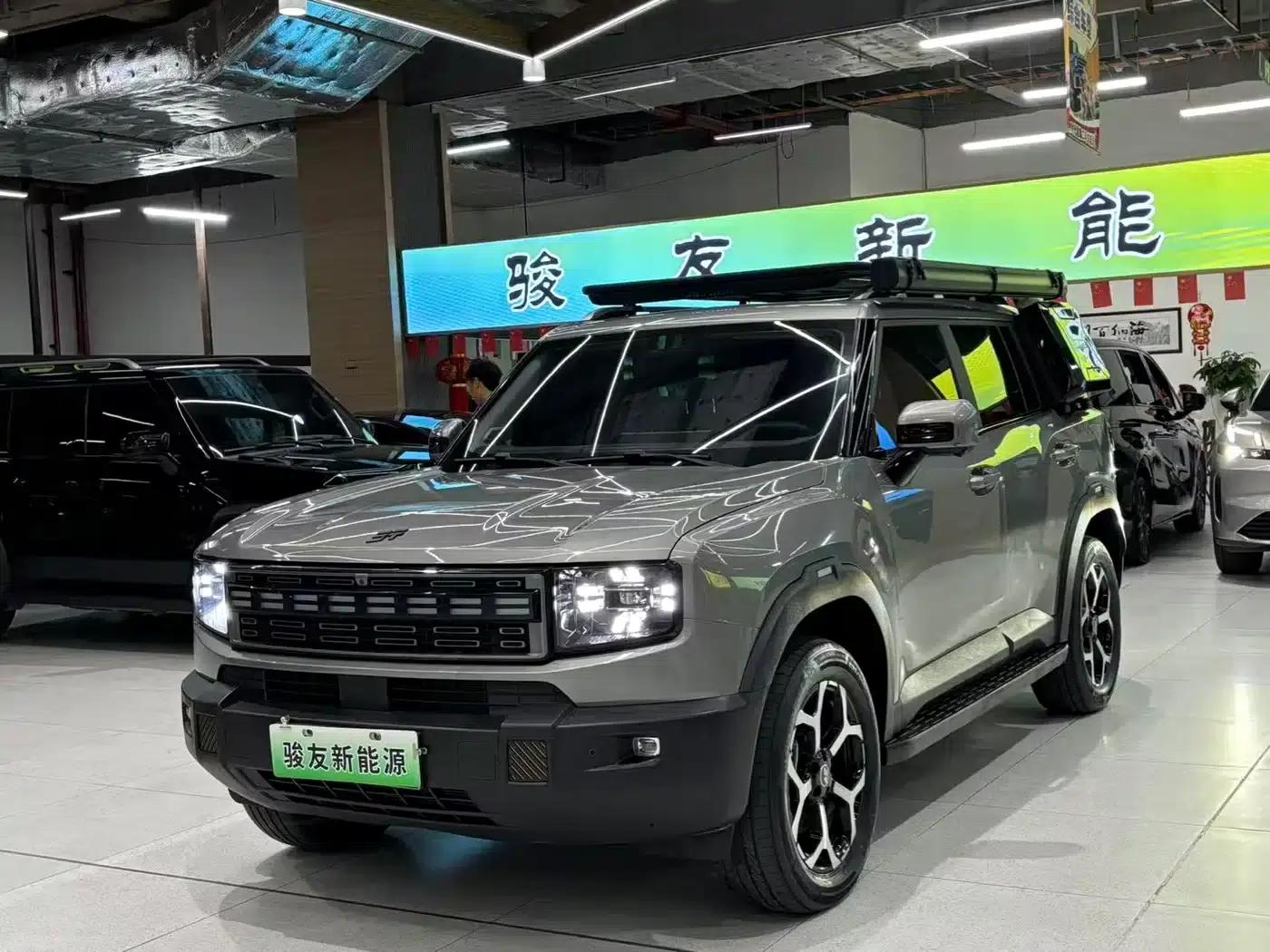 Jetour Mountain & Sea T1 2024 Model, 150km/h, towards the lake — миниатюра 1