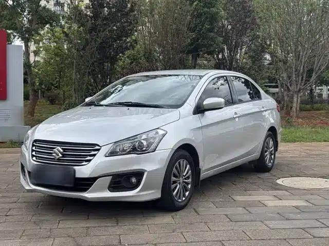 Ciaz 2015 1.6L Manual Comfort Edition