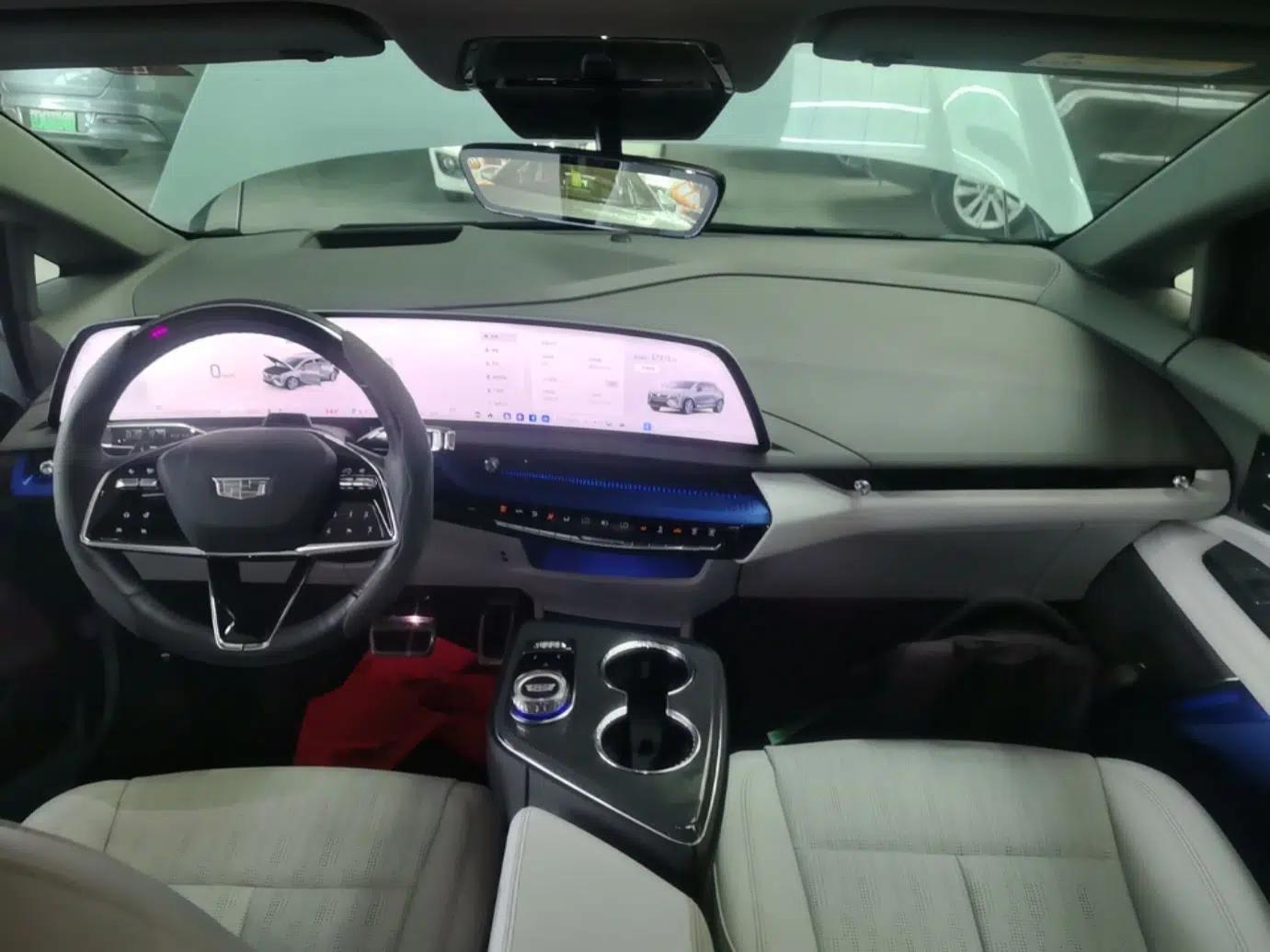 Cadillac OPTIQ 2024 Four-Wheel Drive Long-Range Version — миниатюра 22