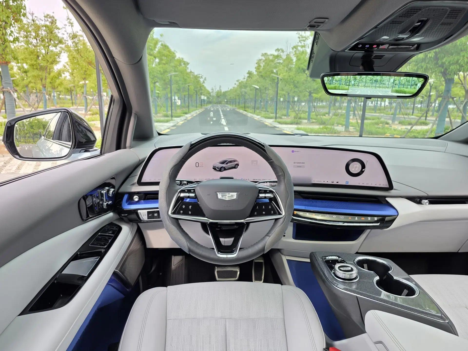 Cadillac OPTIQ 2024 Four-Wheel Drive Long-Range Version — миниатюра 23