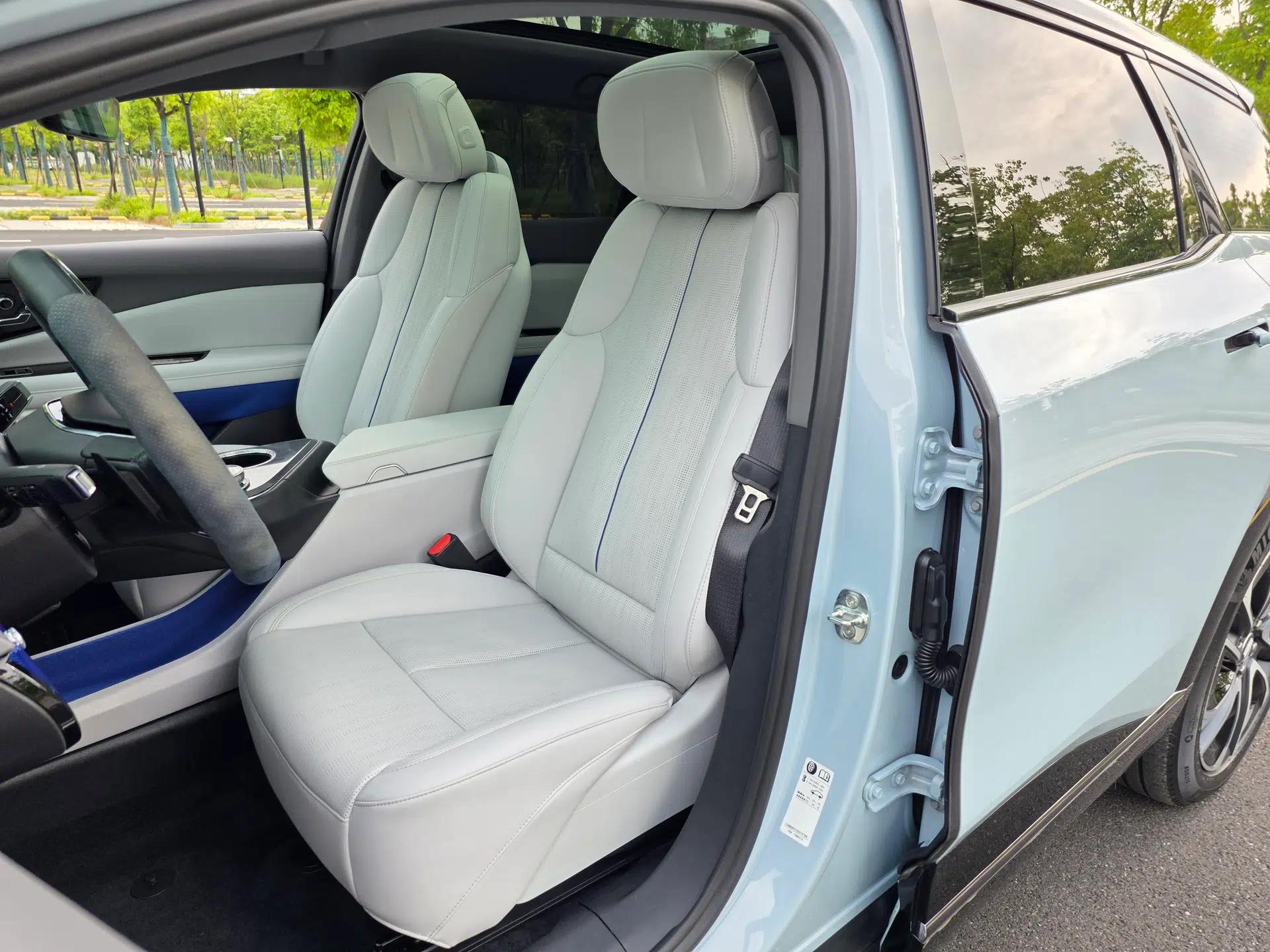 Cadillac OPTIQ 2024 Four-Wheel Drive Long-Range Version — миниатюра 27