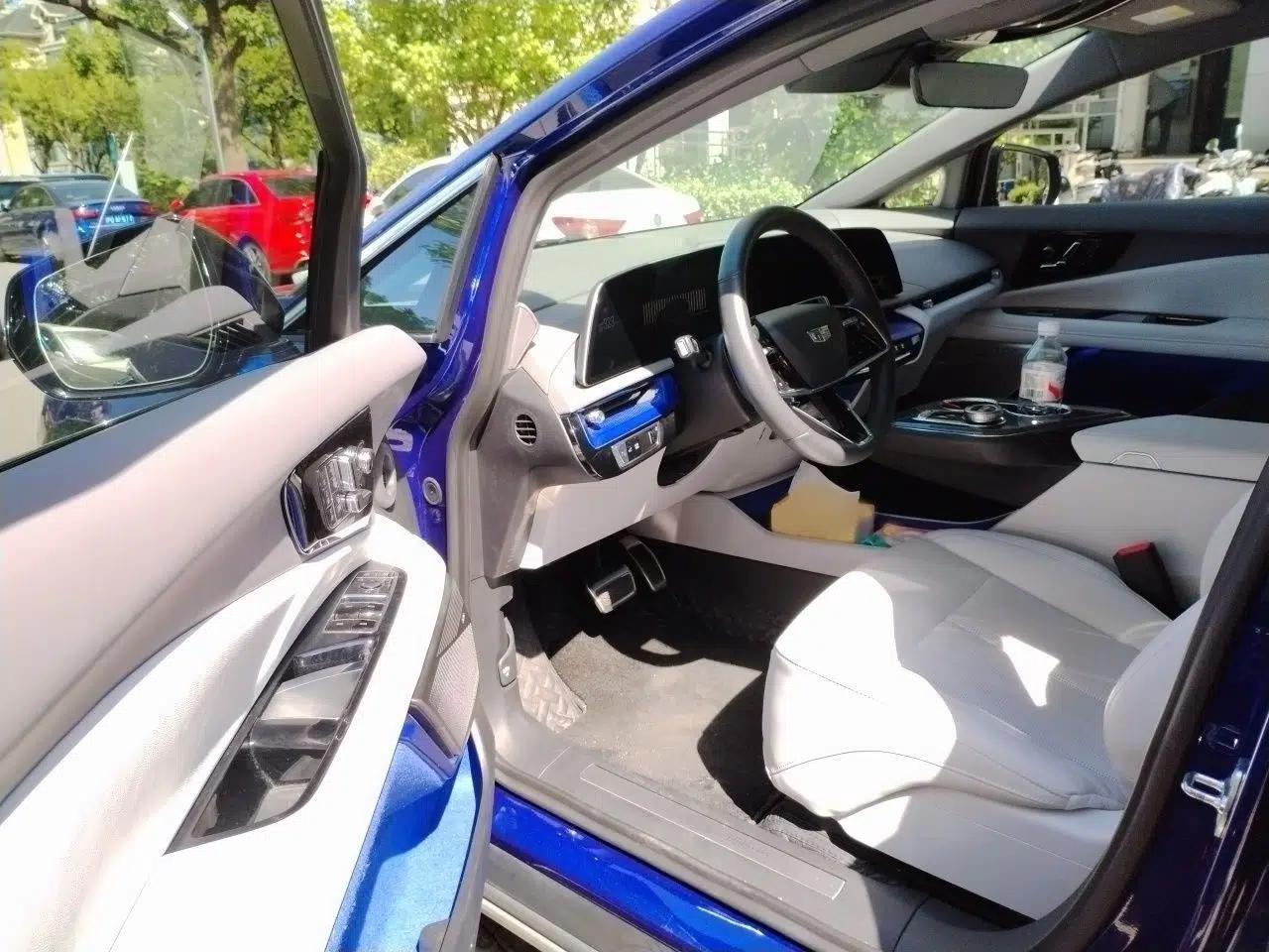 Cadillac OPTIQ 2024 Standard Range Version — миниатюра 19