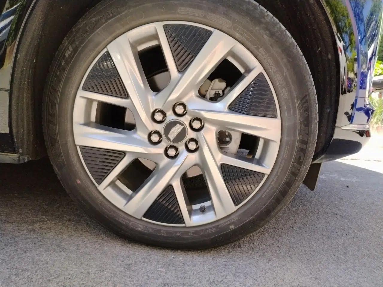Cadillac OPTIQ 2024 Standard Range Version — миниатюра 8