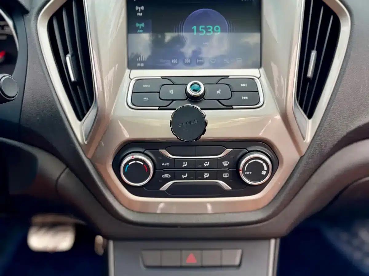 2016 Ford GT 1.5T Automatic Value Luxury Edition — миниатюра 24