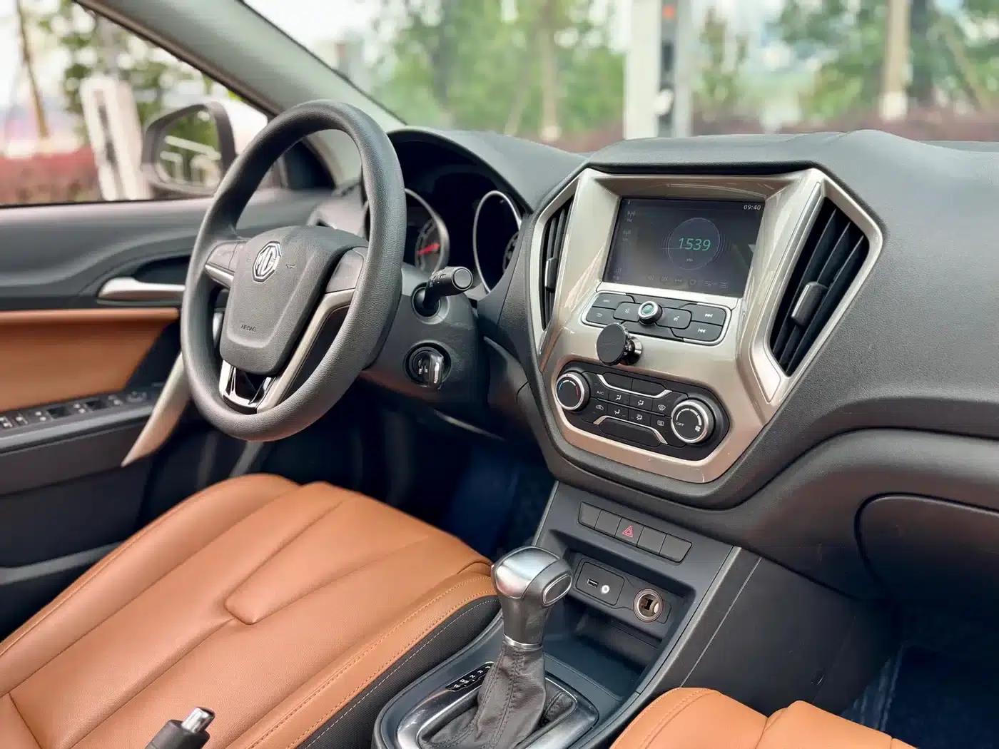 2016 Ford GT 1.5T Automatic Value Luxury Edition — миниатюра 25