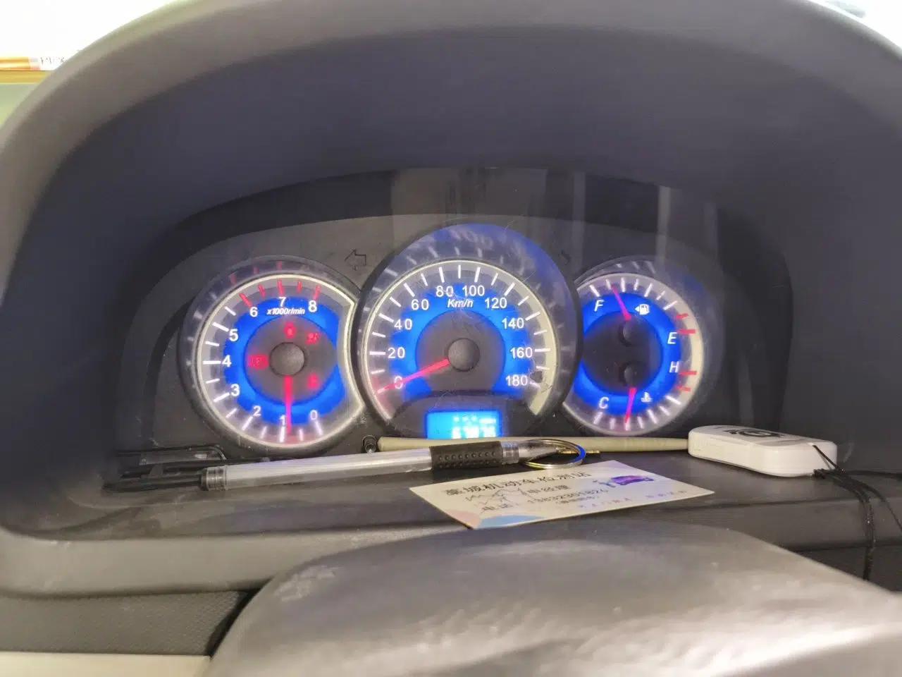 Suzuki Wagon R X5 2013 Revised Version 1.4L VVT Cruise Edition — миниатюра 11