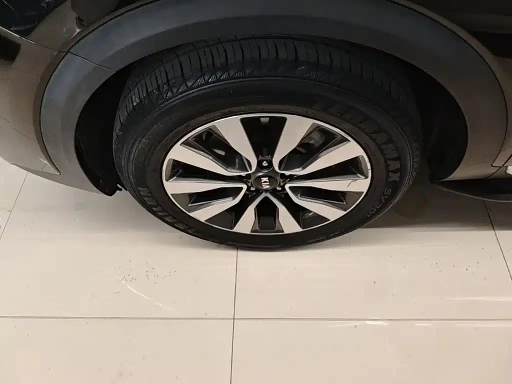 Kia KX7 2017 2.0T Automatic 4WD LUX 7-Seater — миниатюра 25
